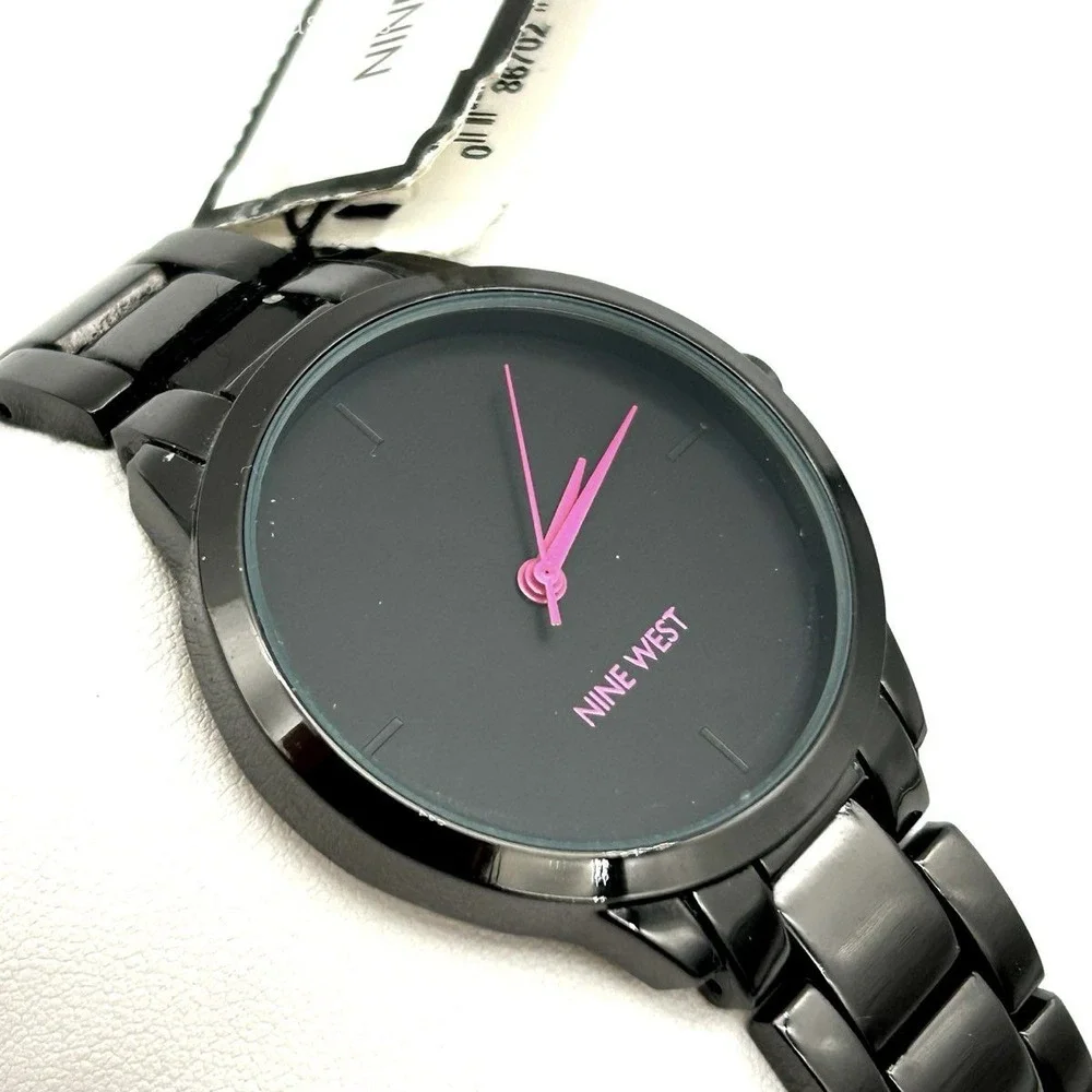 Vintage Y2K Nine West Women's Black Gunmetal Watch Pink Hands NW/2435YF Box